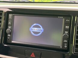 【純正ナビ】人気の純正ナビを装備。オーディオ機能も充実しており、Bluetooth接続すればお持ちのスマホやMP3プレイヤーの音楽を再生可能！毎日の運転がさらに楽しくなります！！