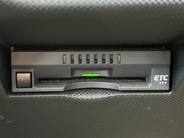 【　ETC　】今やカーライフにおける重要性はナビにも匹敵するのではないでしょうか。セットアップを行うことで利用可能になります。