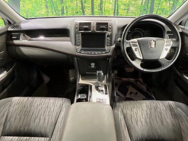 グループ総在庫数約30，000台！！全国の系列店からメーカー・車種問わずご紹介出来るので、あなたにピッタリのお車が見つかるはずです♪まずはお問い合わせ下さい☆