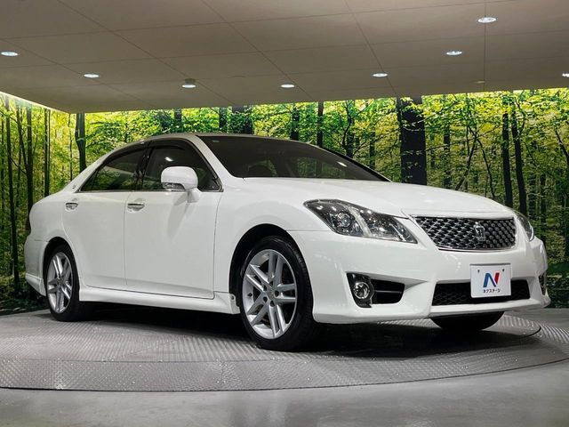 大好評のボディコーティング「弾スプラッシュコート」もご納車までに施工可能。通常のガラスコートと異なる、耐久年数6年の無機質ガラスコーティングが、ボディをキレイな状態に保ってくれます。