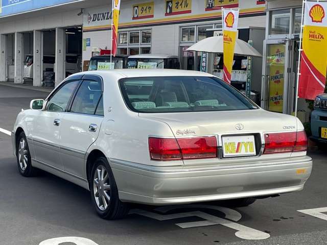 陸運局認証工場完備！ご納車後の点検、車検、一般修理等も国家資格車検検査員資格を持った整備士がおりますのでご納車後の整備も当社にお任せ下さい！鈑金工場も提携工場が御座いますのでご予算に応じて修理可能です