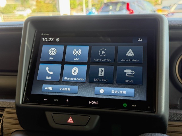 ディスプレイオーディオを装備しております。