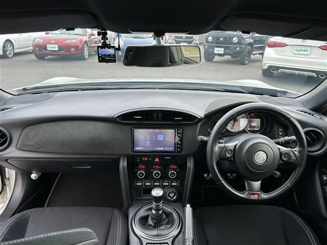 ◆令話2年2月登録GR86 【GRスポーツ】が入荷致しました！！◆気になる車はお問い合わせください！メールでのお問い合わせも可能です！！◆試乗可能です！