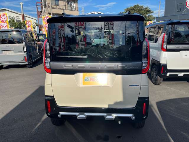 新車のご購入も是非当社にご相談ください。お客様のニーズに合う新車を各メーカーの中からご提案いたします。納車後の新車点検も当社にて実施させて頂きます。