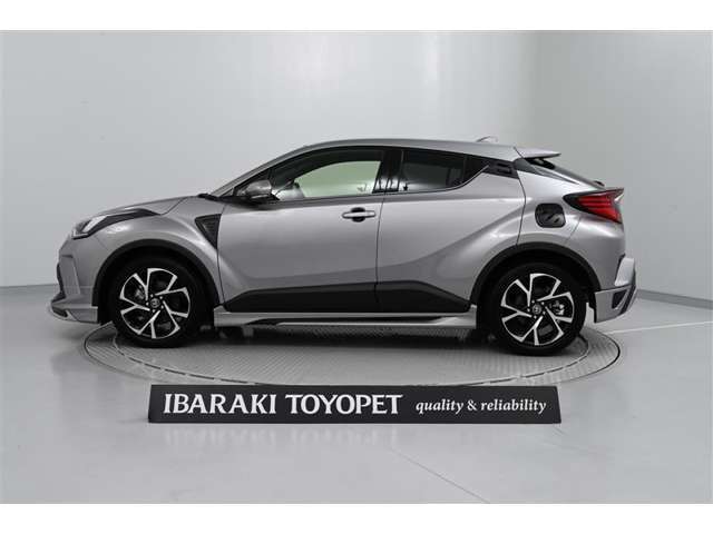 『 C-HR（ハイブリッド）　G 』入荷しました。　お気軽にお問い合わせください。