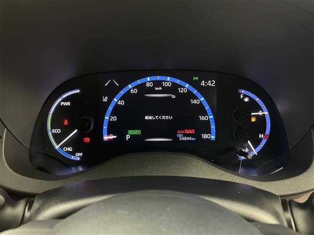 【スピードメーター】メーターがシンプルで見やすく運転しやすいですね！