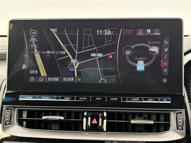 【純正ナビ】専用設計で車内の雰囲気にマッチしたナビが装備されています！利用時のマップ表示は見やすく、いつものドライブがグッと楽しくなります！