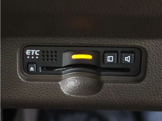 【ETC車載器】高速道路のご利用時にとても便利なETC車載器。セットアップ(費用別途)後にお渡ししとなります。