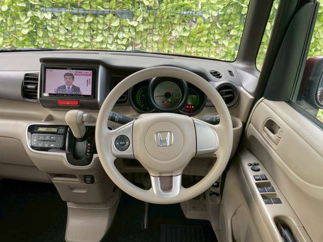 アフターサービスもバッチリ！社外パーツ、ナビ、エアロ、タイヤ等の注文から取り付けまでお任せください！また、車検や修理、鈑金塗装までお預かりさせて頂けます！ぜひなんでもご相談下さい！