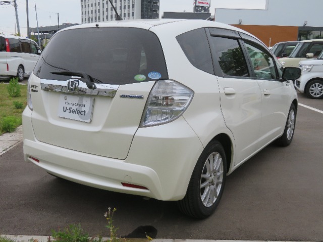 斜め後ろの画像です。是非現車をご確認ください！