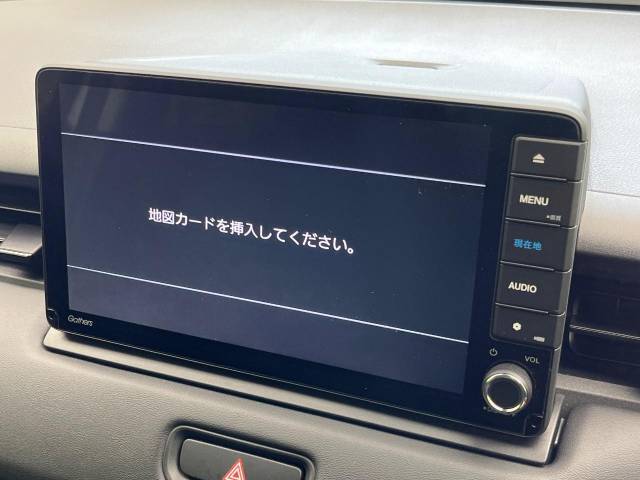 【9インチ純正ナビ】人気の純正ナビを装備。オーディオ機能も充実しており、Bluetooth接続すればお持ちのスマホやMP3プレイヤーの音楽を再生可能！毎日の運転がさらに楽しくなります！！