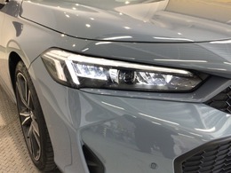 【LEDヘッドライト】大光量で夜道や雨の日の安心感を高めるLEDヘッドライト。周囲の明るさに応じて自動点灯・消灯/ライトの消し忘れも防げるオートライトコントロール付！