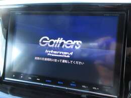 お出かけ時に欠かせないナビは大画面8インチの純正SDナビ！CD・DVD再生や音楽録音・フルセグTV視聴、Bluetooth・USB接続とドライブが盛り上がるナビです！