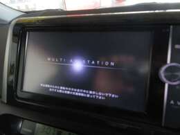 お出かけ時に欠かせないナビは純正SDナビ！CD・DVD再生やフルセグTV視聴、Bluetooth接続とドライブが盛り上がるナビです！