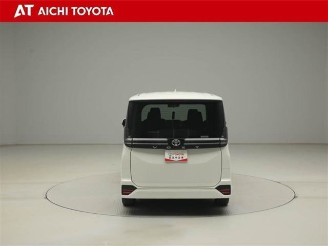 『TOYOTA認定中古車』は「まるごとクリーニング」で綺麗な内外装、「車両検査証」はプロによるチェック、買ってからも安心の「ロングラン保証」、3つの安心安全を標準装備したトヨタのブランドU-Carです