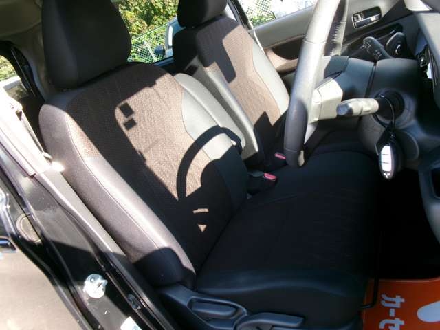 禁煙車で室内清潔です♪