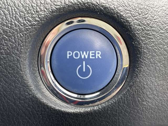 「スマートエントリー＆スタートシステム」　カギを出さなくてもドアロック＆解除、エンジンスタート＆ストップが出来ます♪