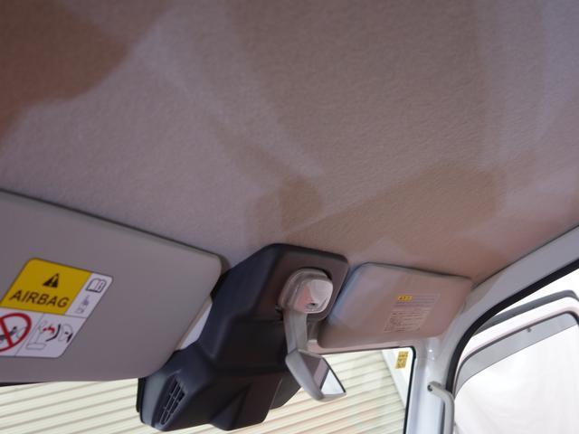 当社の車は主に試乗車をメインに高年式車を豊富に取り揃えております！品質には自信があります！！