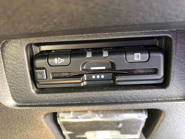ETC車載器装着車。高速道路・首都高速料金所等で便利です。スマートICが増えてきましたよね＾＾
