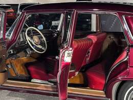 230S　2.3L　純正色「ワインレッド」　6人乗り　ETC付きです！