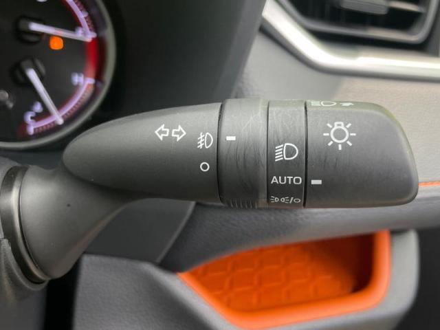 国産車から輸入車まで多様なお客様のニーズのお応えできるように、全国規模で豊富な在庫展開！車のことならWECARSへ！