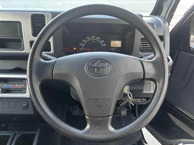 中古車は早い者勝ちです！！お車を見にご来店頂きましたら　きっと気に入って頂ける自信がございます！！全スタッフ　お客様のご来店を心よりお待ちしております！！ホームページ　https://www.jobcars.jp