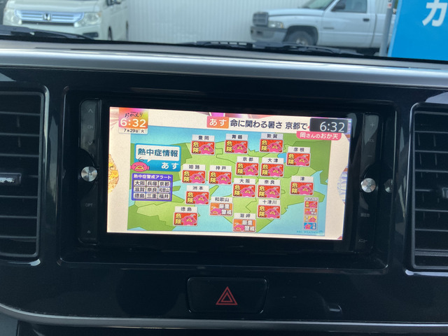 半数以上がリピーター様と、リピーター様の率が非常に高いのもカーズ大阪の特徴です！