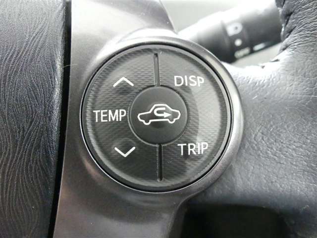 空調の操作もステアリングスイッチでできます。