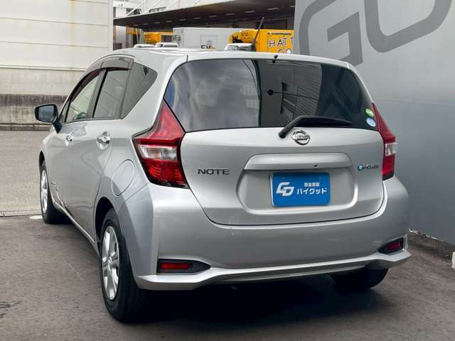 人気のノートe-POWERが入庫しました☆ローン最大120回払い☆金利4.9％～審査大歓迎☆独自ローン取り扱い店☆スマートキー☆エマージェンシーブレーキ☆ETC☆バイグッドおススメ車☆