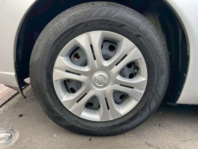 人気のノートe-POWERが入庫しました☆ローン最大120回払い☆金利4.9％～審査大歓迎☆独自ローン取り扱い店☆スマートキー☆エマージェンシーブレーキ☆ETC☆バイグッドおススメ車☆