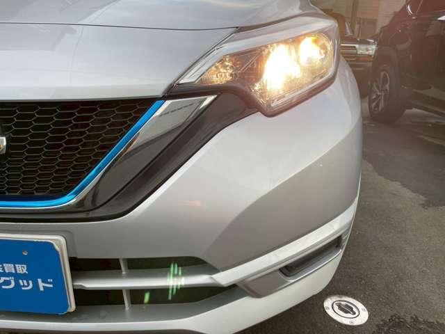 人気のノートe-POWERが入庫しました☆ローン最大120回払い☆金利4.9％～審査大歓迎☆独自ローン取り扱い店☆スマートキー☆エマージェンシーブレーキ☆ETC☆バイグッドおススメ車☆