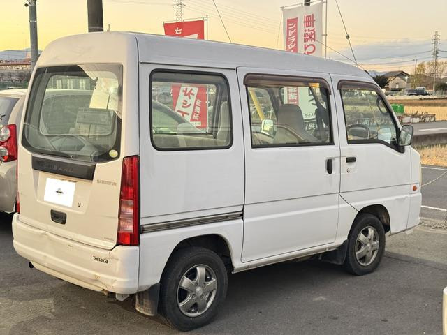 遠方の納車可能です。北海道から沖縄まで、お気軽にお問合せください下取り車がある場合は納車費用を割引させていただきます。