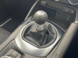 【フロア6速MT】走りの6速MT！！スポーティーな走行をお楽しみいただけます♪