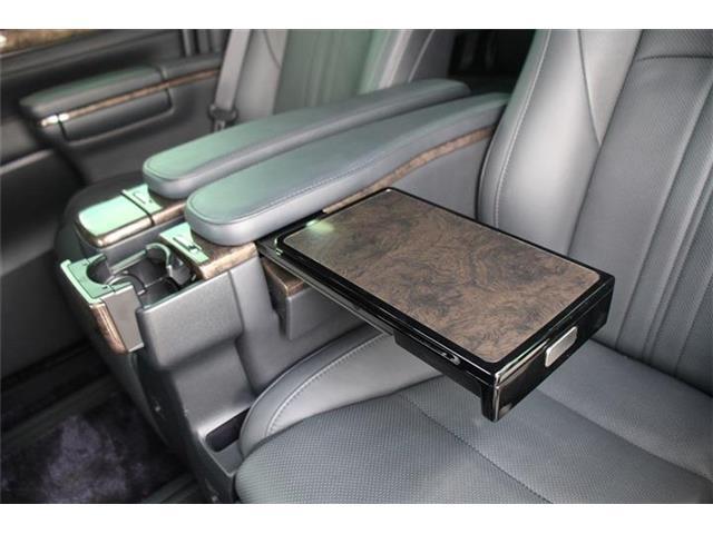 こだわりがあってなかなか気に入ったお車がないそこのお客様！全国のオークションからピッタリの1台を探すことが可能です。ぜひ一度お問い合わせください。