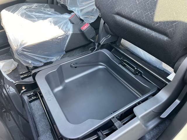 株式会社オートコミュニケーションズ　成田店の車両を拝見頂きありがとうございます。ご不明な点やなどご要望がございましたら、お気軽にメールもしくは、TEL：043-496-1222にてお問い合わせください。