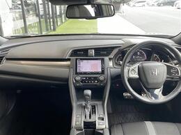 【インパネ全体】全方位で視界が広く、高い目線で運転もしやすいです！◆乗って触って体感してみてください！！当社車両は試乗可能です！お気軽にスタッフまでご相談ください！