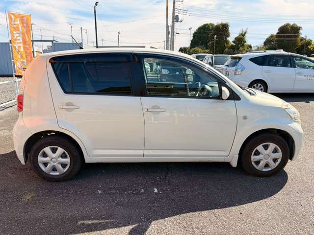 経験豊富な国家資格をもった整備士が作業してからご納車させて頂きます。