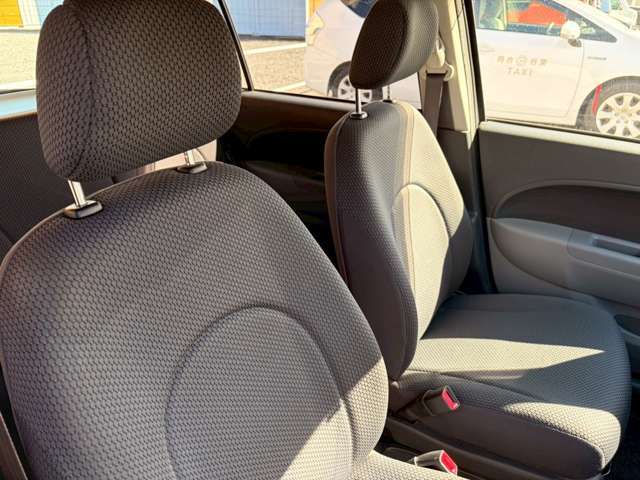 ゆったりとくつろげるスペースがある車です。