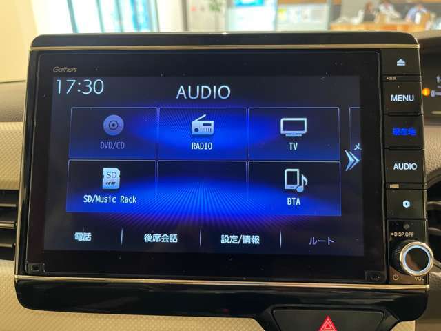 TV、FM/AMやCD、DVD、USB、Bluetooth再生も可能です