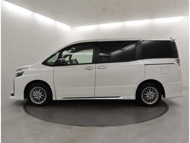 何かあった時のためにJAFがおすすめです！車のトラブルはもちろん、会員優待サービスが豊富ですのでトラブルがなくても魅力がありますよ♪