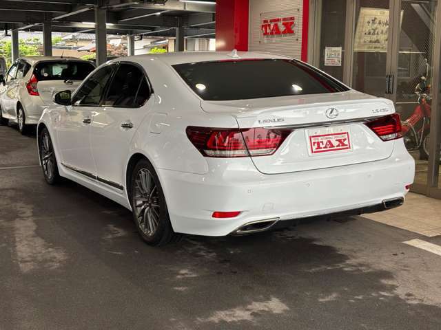 新車・中古車・買取のことならTAX長崎へおまかせ下さい！良質の中古車を多数在庫しておりますので、ぜひ実際に1度ご覧下さい。