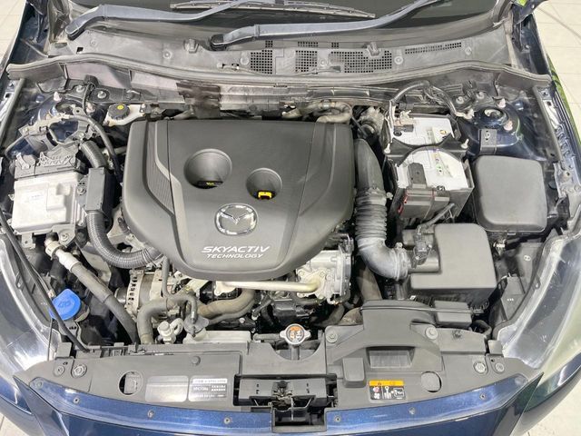 親切・丁寧な専門メカニックスタッフが応対！・車検・点検整備・事故等の修理などアフターサービスも安心。お車のカスタマイズもネクステージのサービススタッフまでご相談ください！