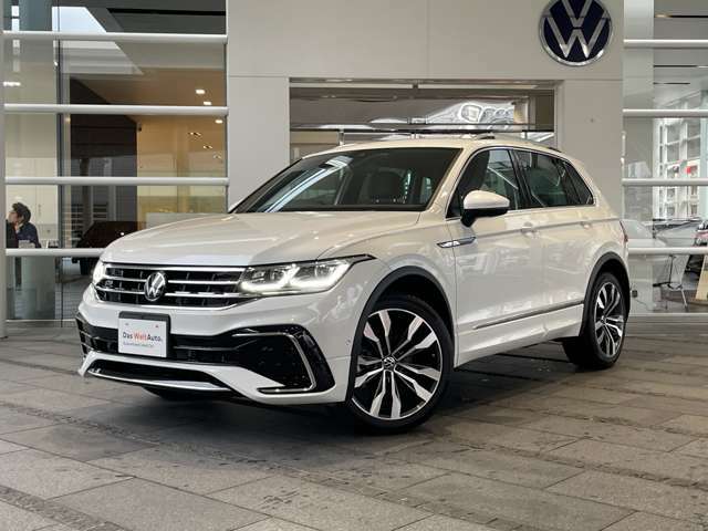 [Tiguan TSI  R-line]オプション装備：レザーシートパッケージ・DCCパッケージ