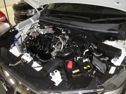 内装、外装、エンジンルームの隅ずみまでクリーニングを実施してお渡しします！　プロが仕上げをしましたからピッカピカですよ～！点検整備もきっちり実施いたします。