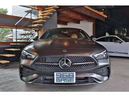 25モデル、右H、走行わずか500km、新車保証＆車検は令和10年6月までの安心の1オーナー車！