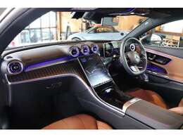 レザーエクスクルーシブPKG/パノラミックスライディングルーフ