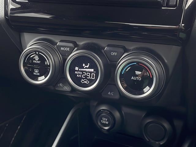 気になる車はすぐにお問い合わせください！画面右側の0066から始まる無料ダイヤルからお問い合わせ下さい！専門スタッフがお車のご質問にお答えいたします！