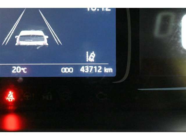 走行距離：43，712km（撮影時）　ご来店時や納車時には展示の移動や整備などで、若干 距離が進んでいる場合がございます。