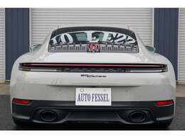 スポーツエキゾースト システム（テールパイプ、ブラック）