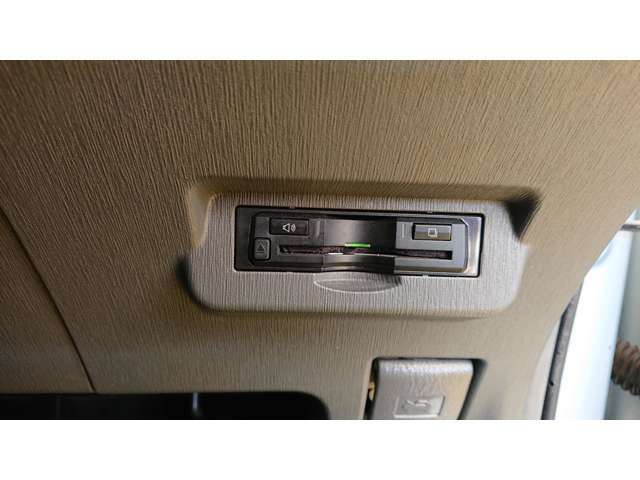 車検・修理・任意保険・保証等、お車の事なら何でもご相談下さい。
